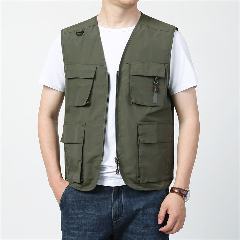 Multi-pocket Men's Outdoor Casual Vest BEUPFORLIFE.com