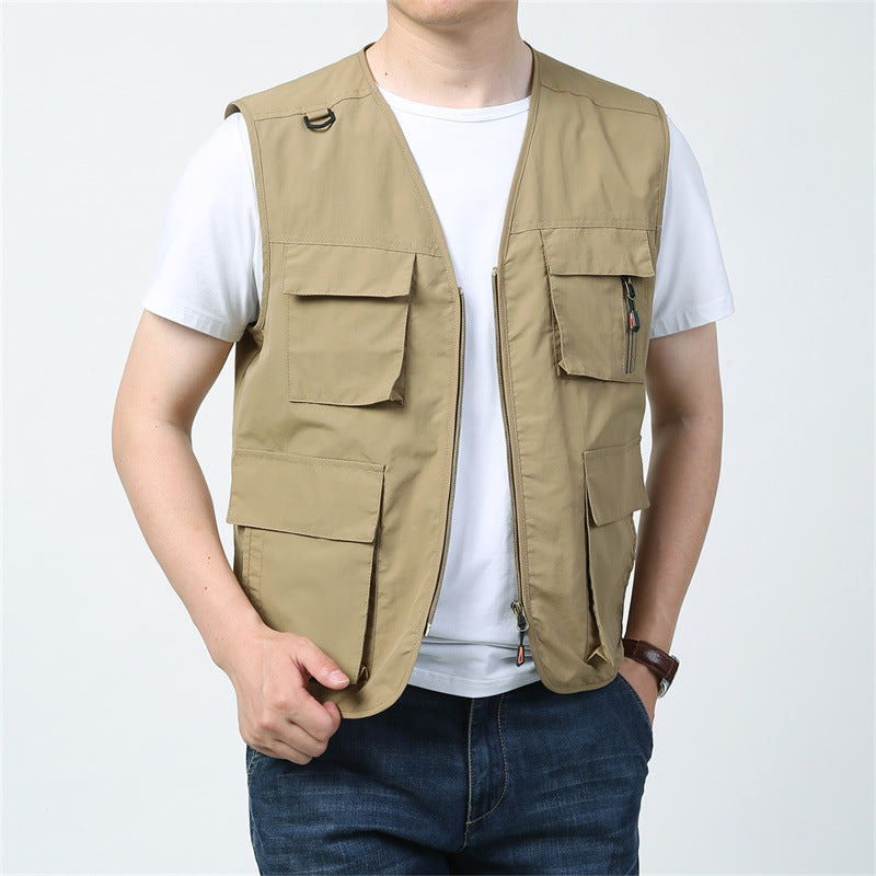 Multi-pocket Men's Outdoor Casual Vest BEUPFORLIFE.com